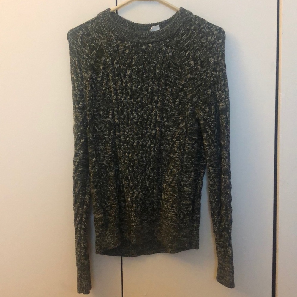 GAP sweater. Size Small